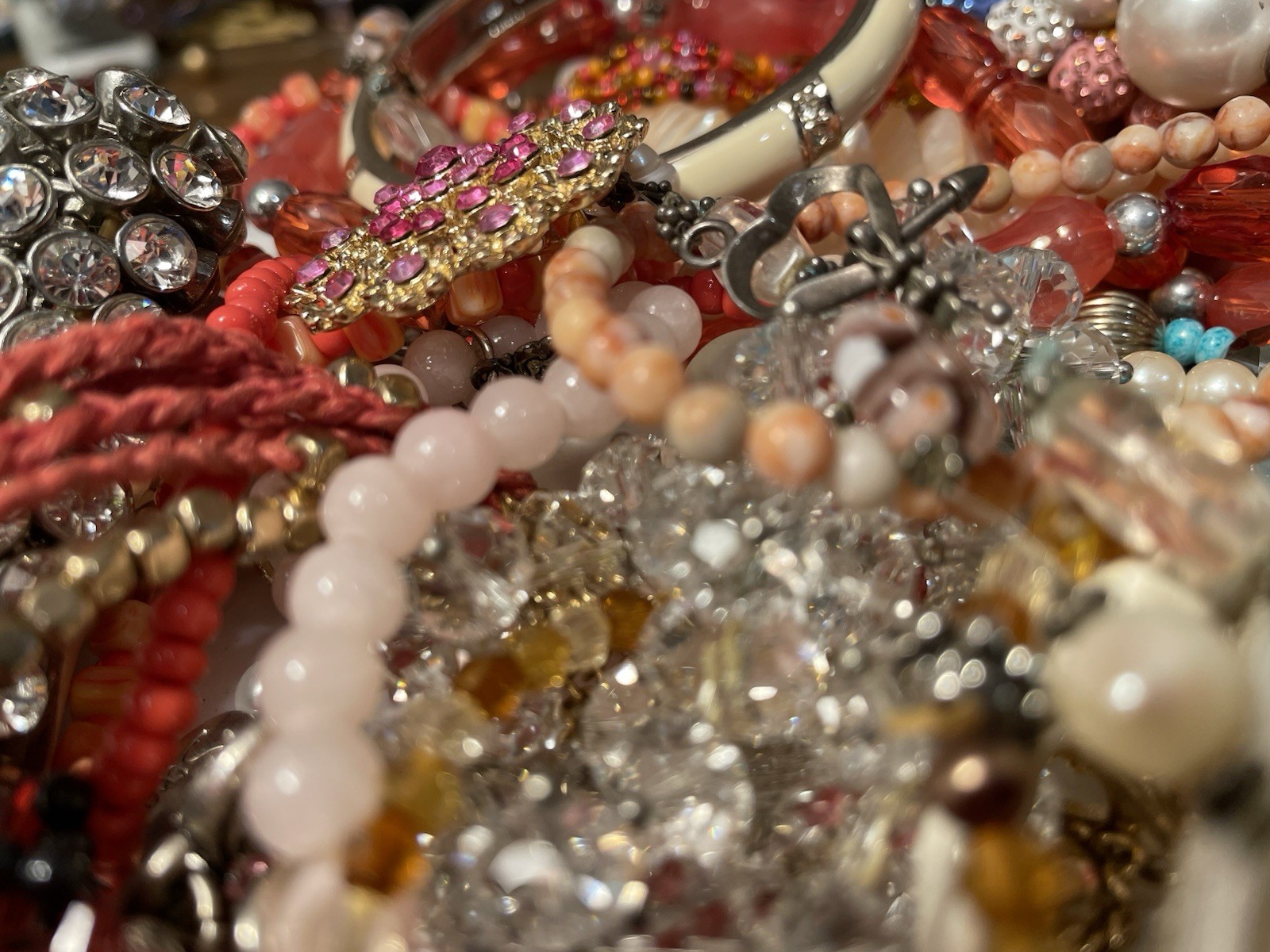 4Lb Mixed Mystery Jewelry Lot Vintage Mod Boho Beaded Necklaces Bracelets