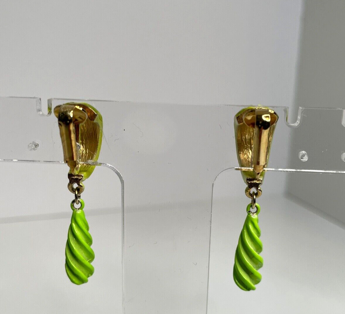 1960’s MCM Lime Green & Olive Enamel Drop Clip Earrings Vintage