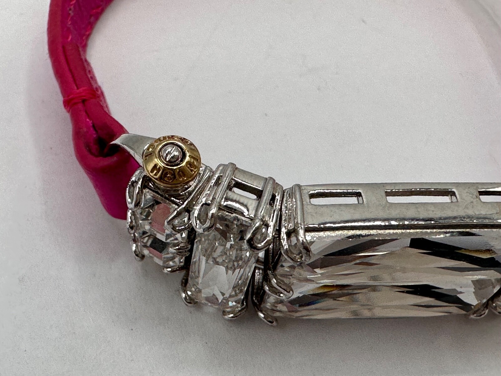 GOLD SILVER PLATED CRYSTAL FUCHSIA PINK SKIN HENRI BENDEL SIGNED BUCKLE BRACELET