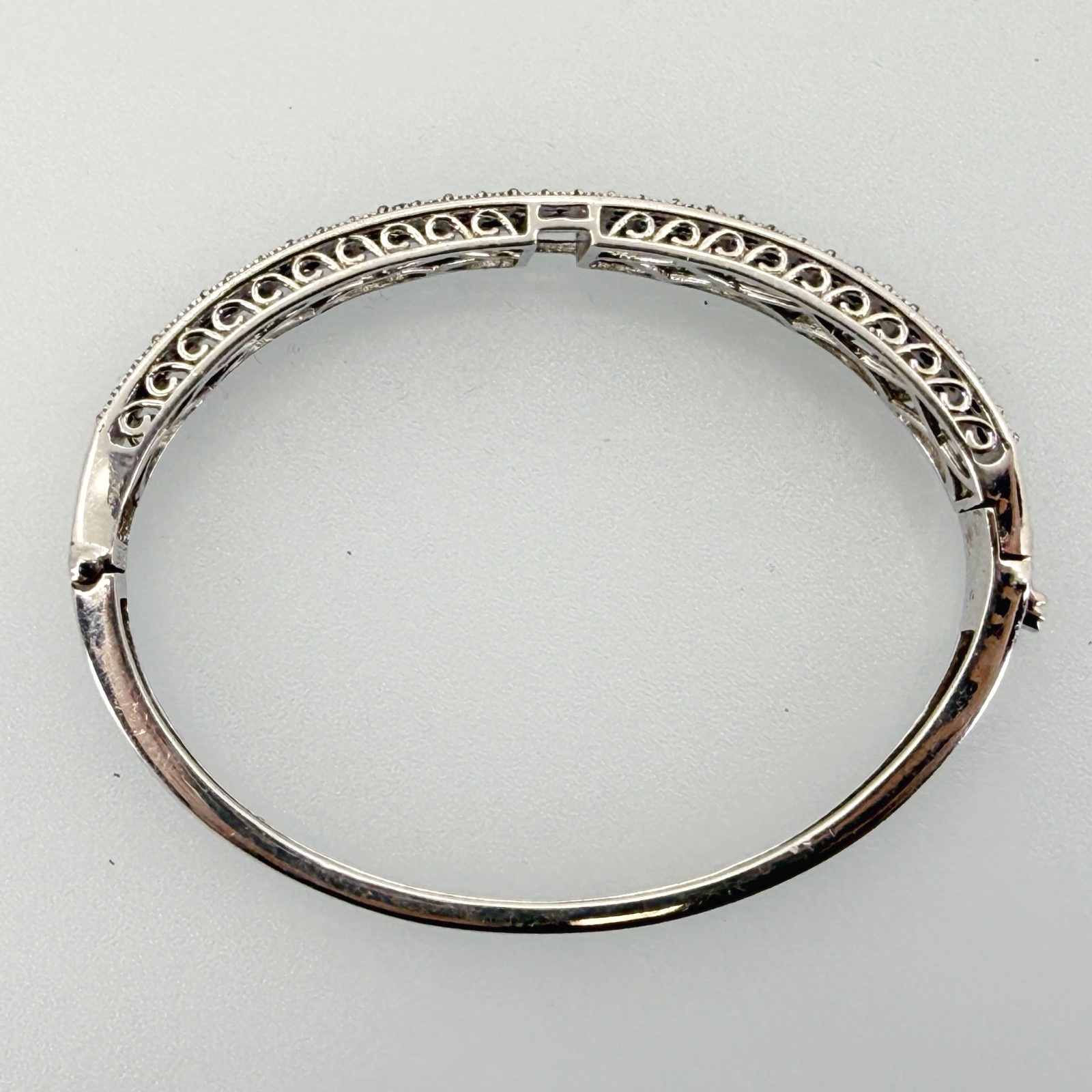 STS Sterling Silver 925 Pave IOLITE? Stone Hinged Bangle 925 STATEMENT Bracelet