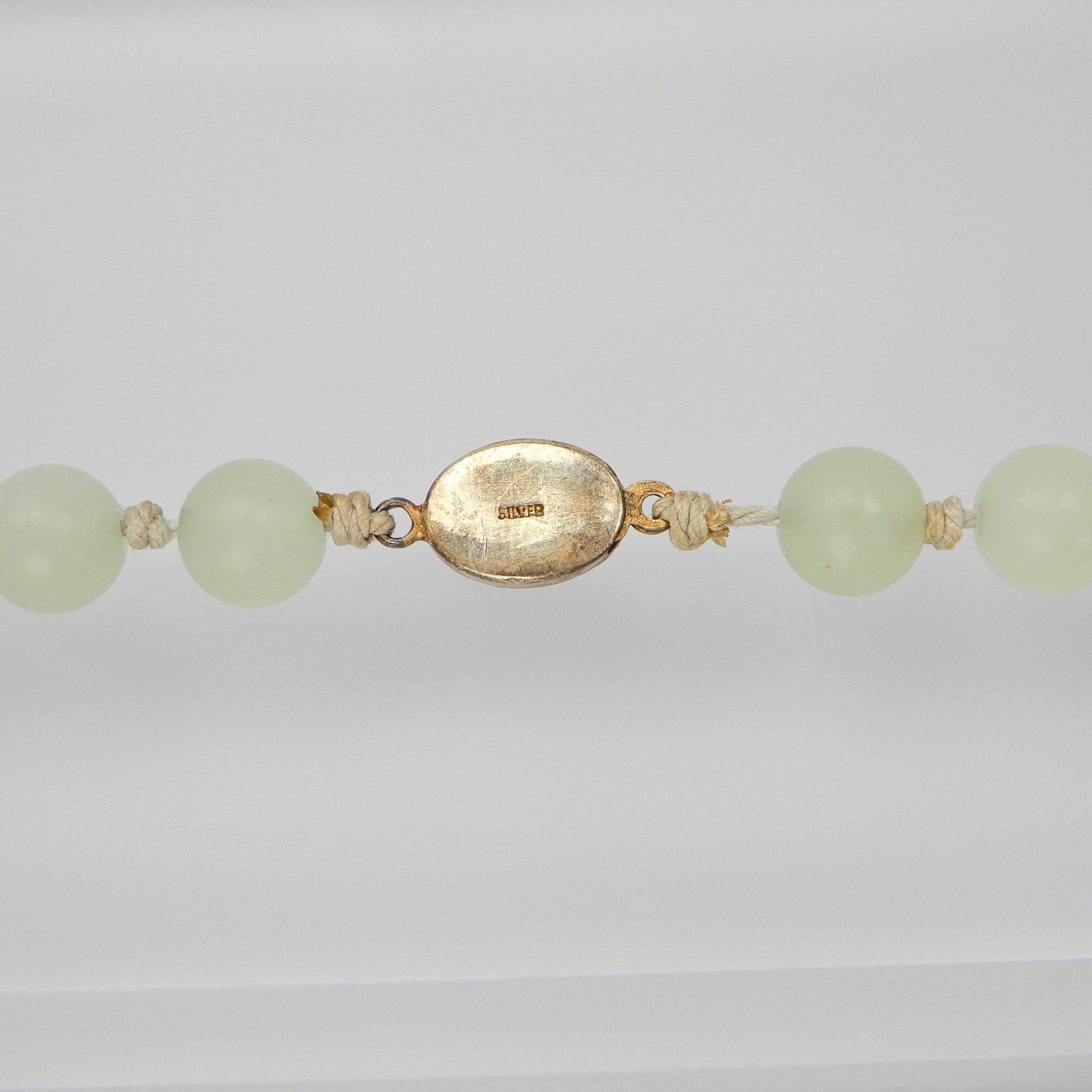Jadeite Jade Graduated Bead Necklace .925 Silver Filigree Clasp 30″