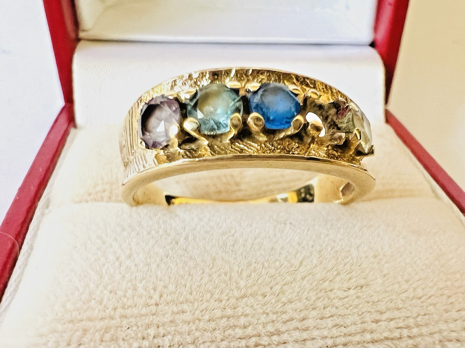 Vintage 14k Yellow Gold 5 Gem Stone 1 Missing MOTHERS Band Ring 3.6 Grams Sz 8