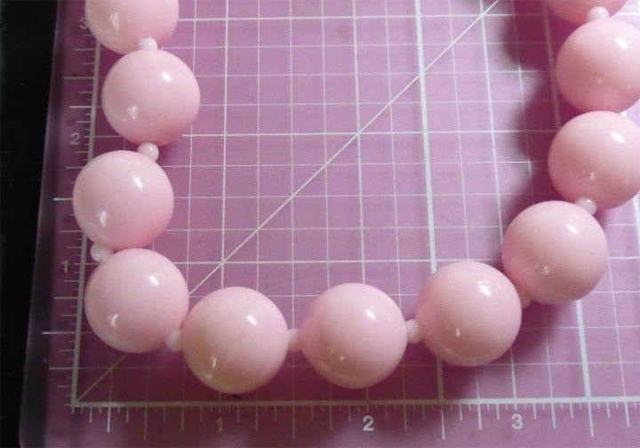 Vintage 24″ Hong Kong Bubblegum Pink Graduated 17.5mm Bead Necklace MCM