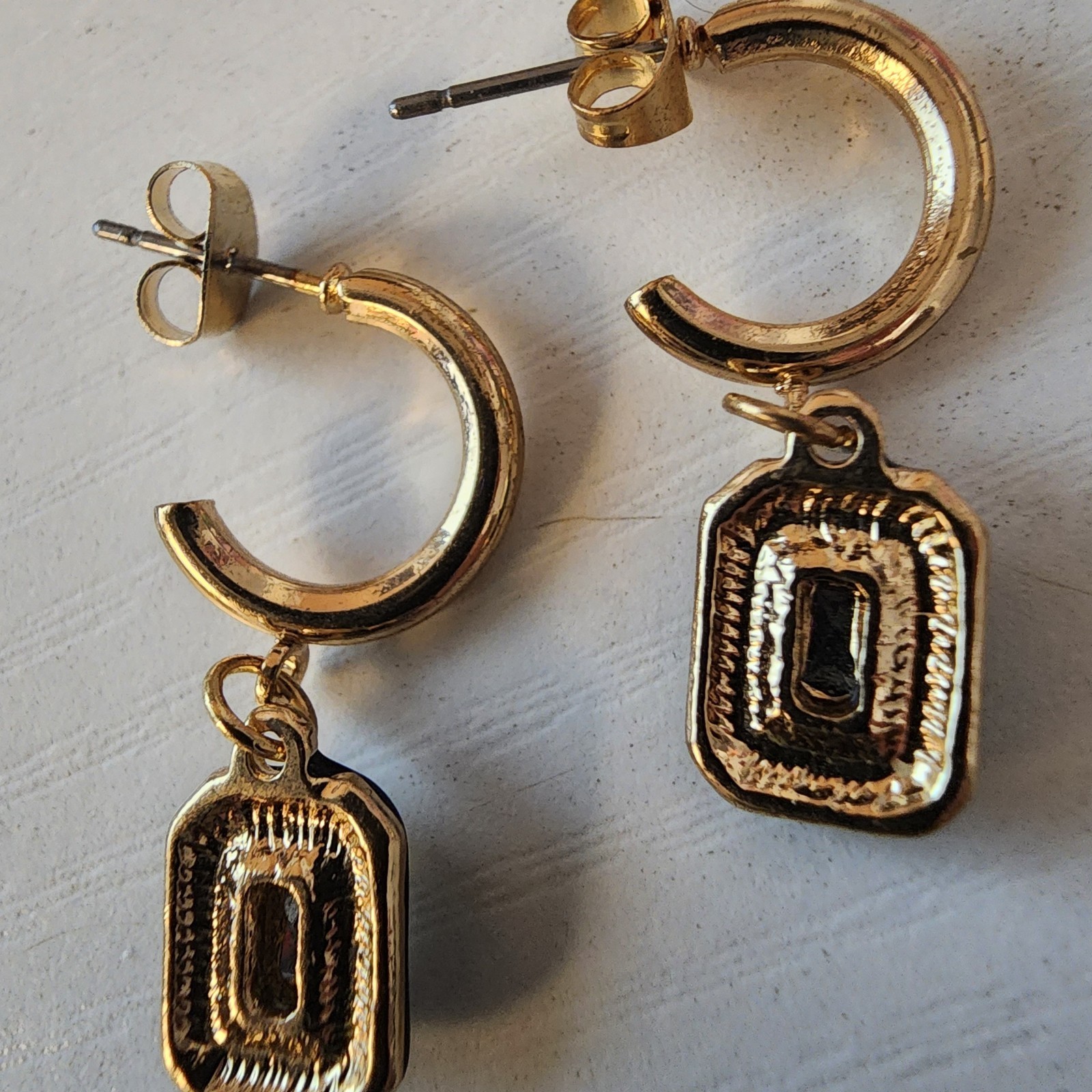 2 Sets Of Vintage Black Enamel Gold Tone Earrings Gothic Dangle And Hoop