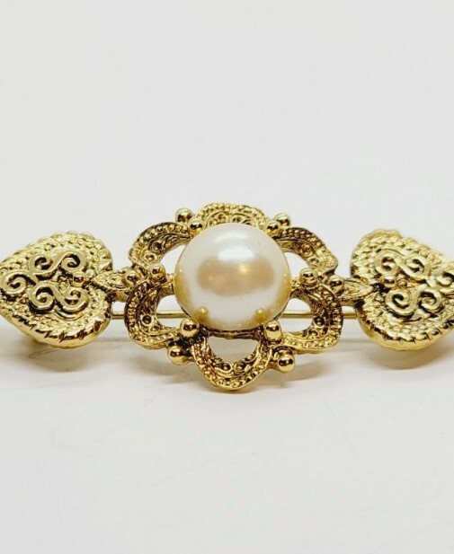 Victorian Faux Pearl Scrolled Hearts Floral Bar Brooch Gold Tone Vintage