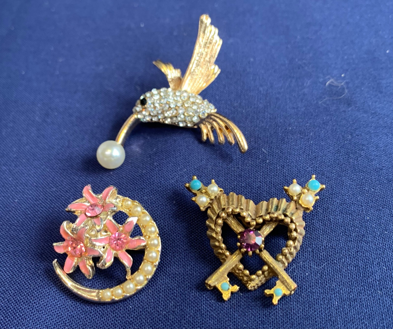 Vtg Brooch Lot DoneGal Barlow Napier Sarah Cov Avon Scatter Pins Costume Jewelry