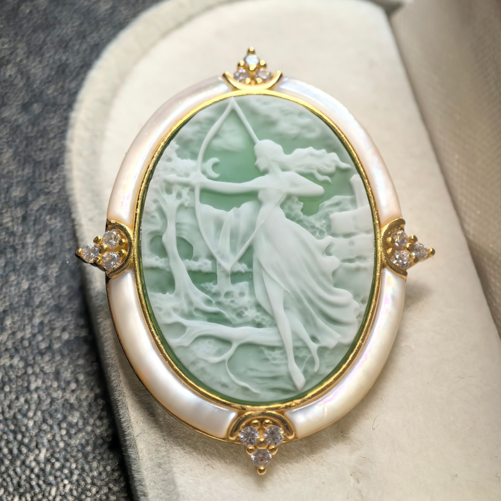 925 silver green Athena Agate cameo brooch pendant vintage estate jewelry