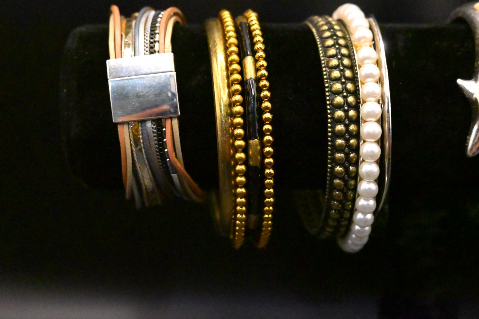 Vintage & Modern Bracelet Lot Mixed Jewelry Accessories Fashion Outfit Accent