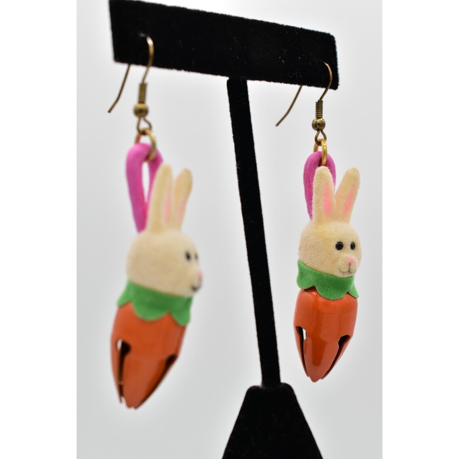 Vintage Easter Bunny Earrings White Velvet Rabbit Carrot Bell Dangle 1980s 9D