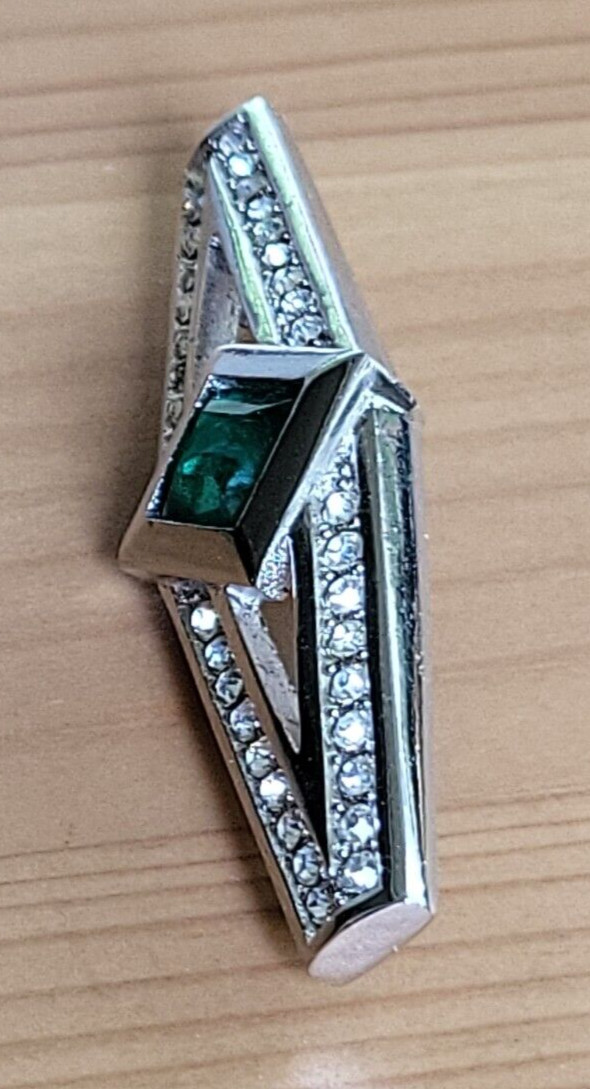 HENKEL & GROSSE Silver Tone Green Stone Rhinestones Bar Brooch Pin RARE 1980’s