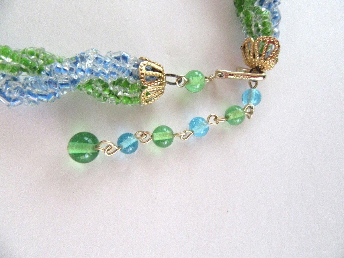 Vintage Blue & green beaded necklace & clip on cluster earrings set – Japan MCM