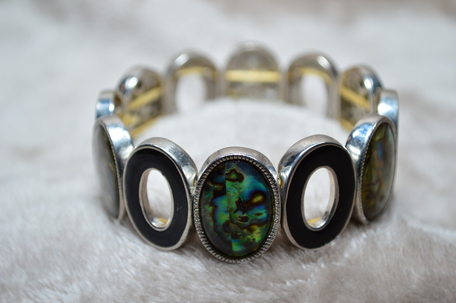 Vintage Inlaid Abalone Shell Stretch Bracelet Boho Chic Earthy Coastal MCM