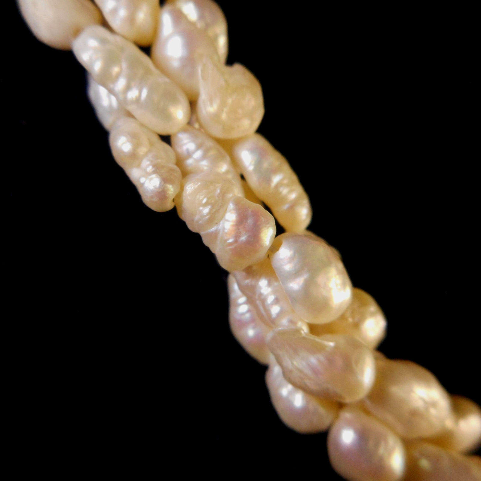 Vtg Artisan Rice Pearl 4 Strand Twisted Bead Necklace Silvertone Hook Clasp 20″