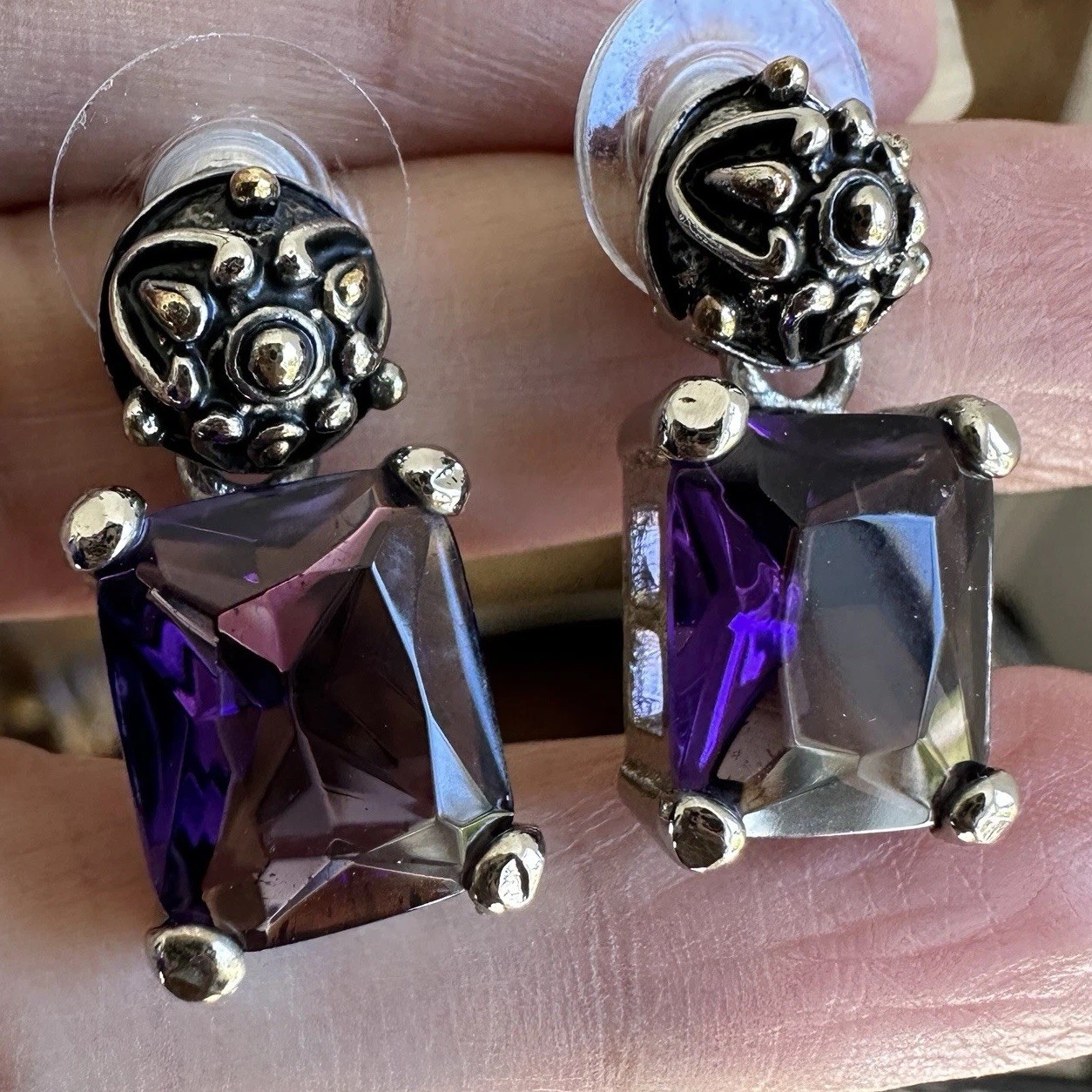 Vintage Pierced Dangle Earrings 1 Inch Purple Amethyst Glass Silver Gold Floral