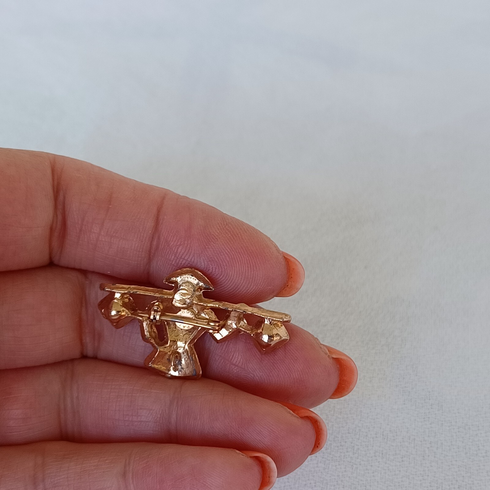 Vintage Small Brooch Asian Woman With Shoulder Pole Rhinestones Faux Pearl