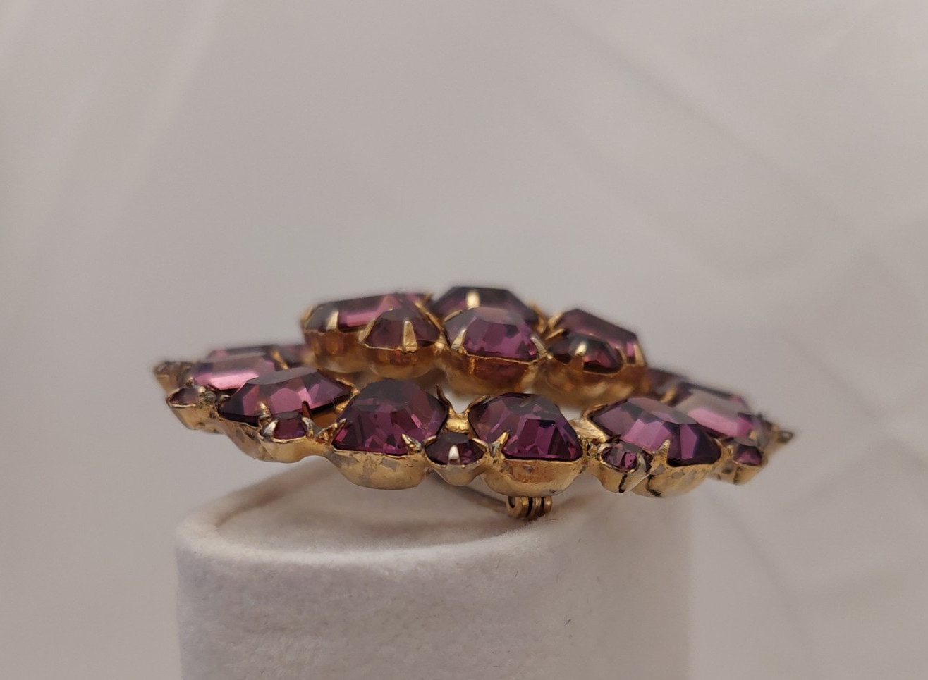 Vintage Weiss 2 1/2 Inch Purple Lavendar Brooch – Georgeous!!