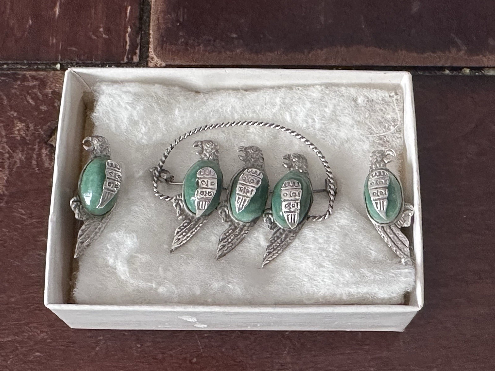 1940’s Parrot Motif Sterling Silver Jewelry Set Green Stones Brooch & Earrings