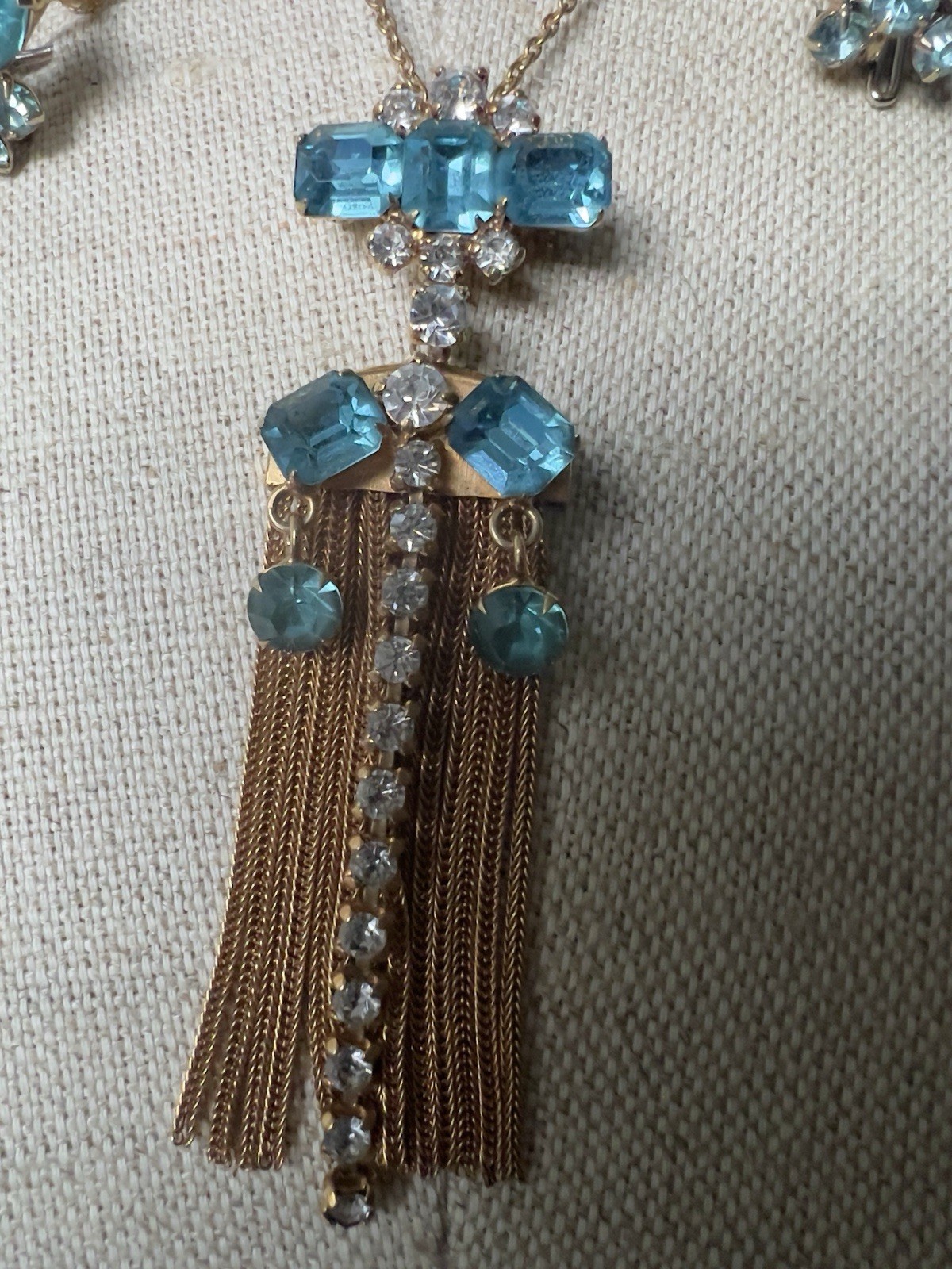 Vintage Aqua Rhinestone & Faux Pearl Jewelry Set – 3 Pieces – Gold Tone