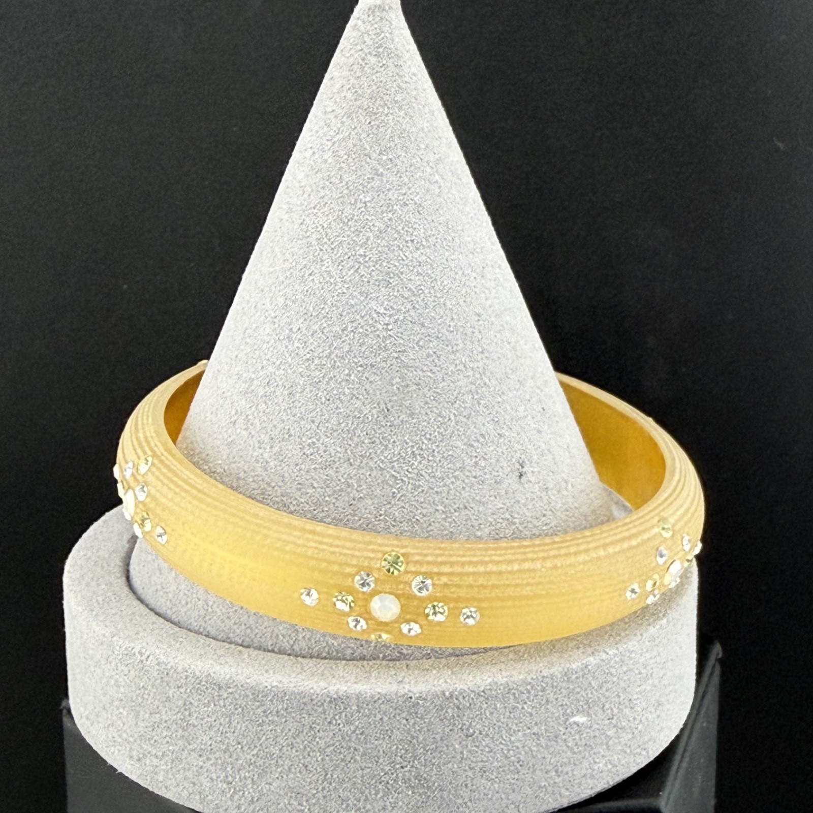 Vintage Lucite Bangle Bracelet Rhinestone 9”