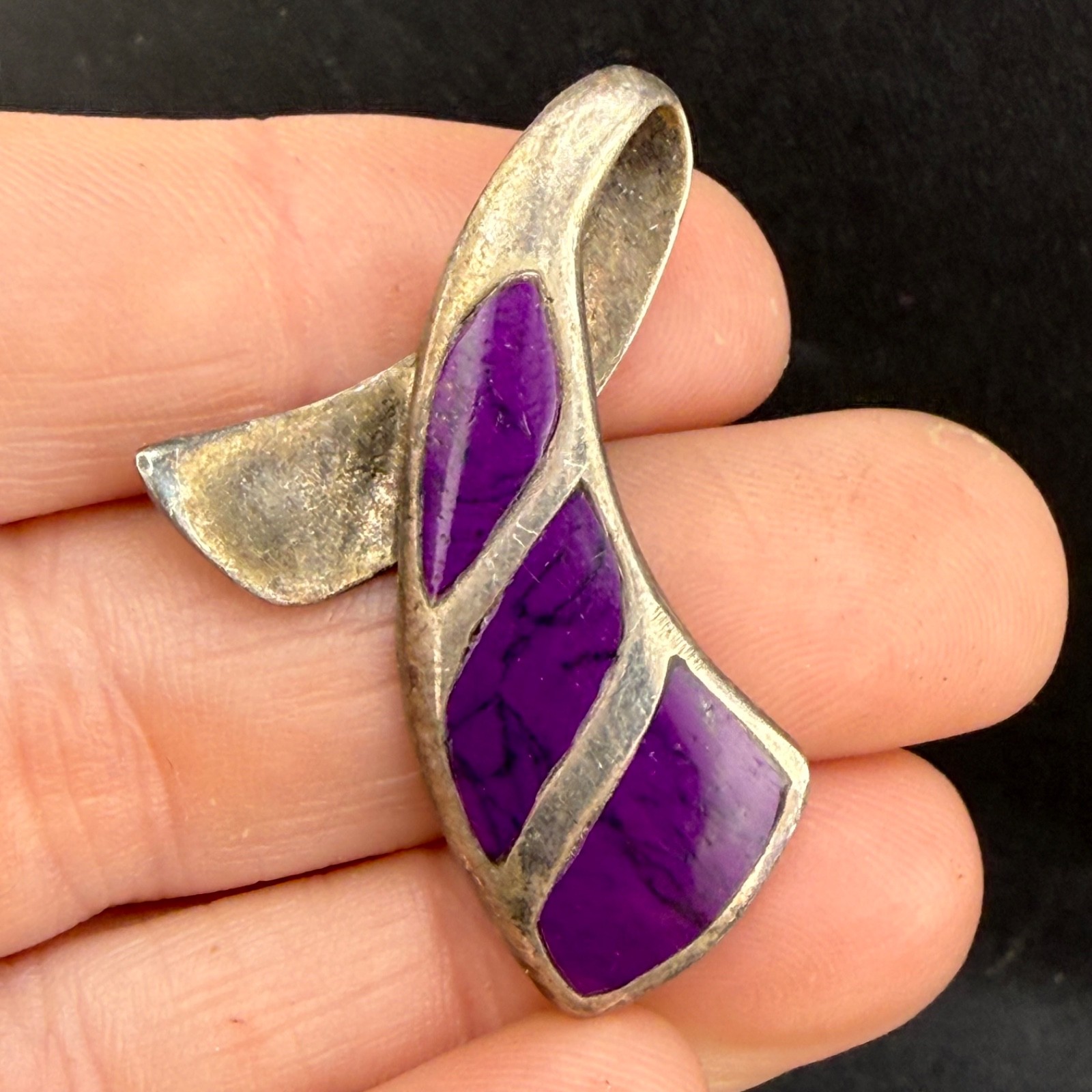 Vintage Sterling Silver Pendant Purple Polished Stone Inlay