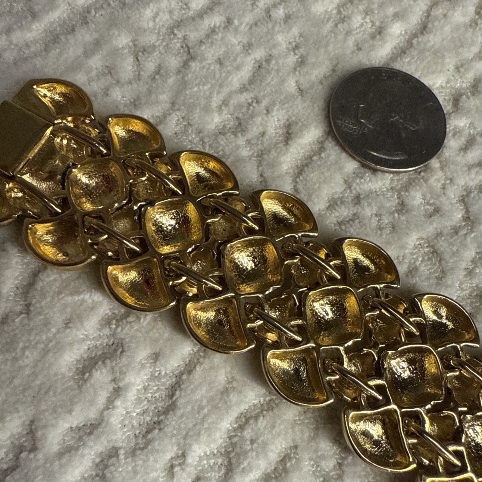 Vintage Chunky Statement Bracelet From The 1980s Or Early 1990s Era Size 6.5