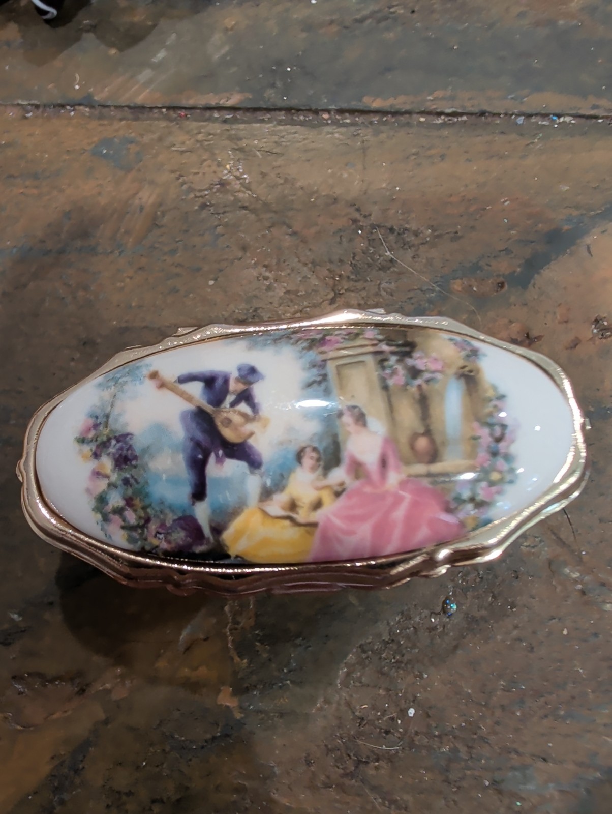 Vintage lipstick holder ring with mirror Japan 1950’s Collectibles rings RARE