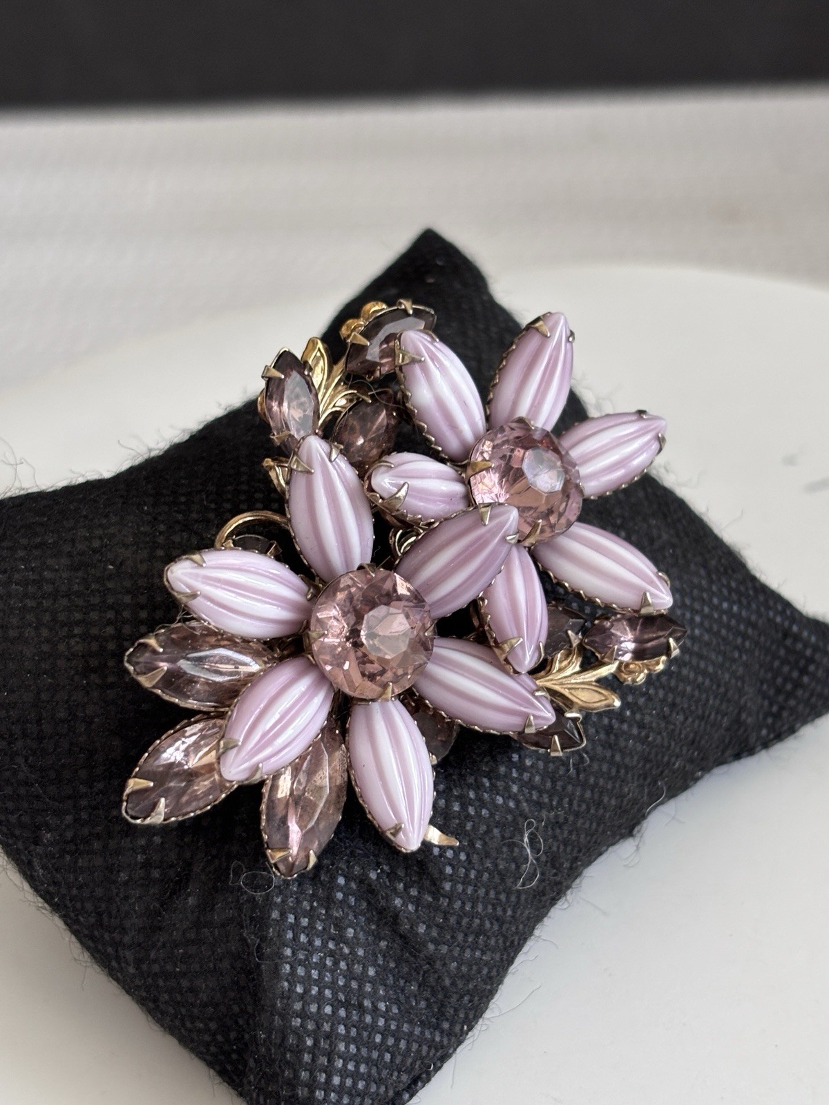 Vintage Purple Layered Flower Brooch Molded Lucite Petals Glass Rhinestones
