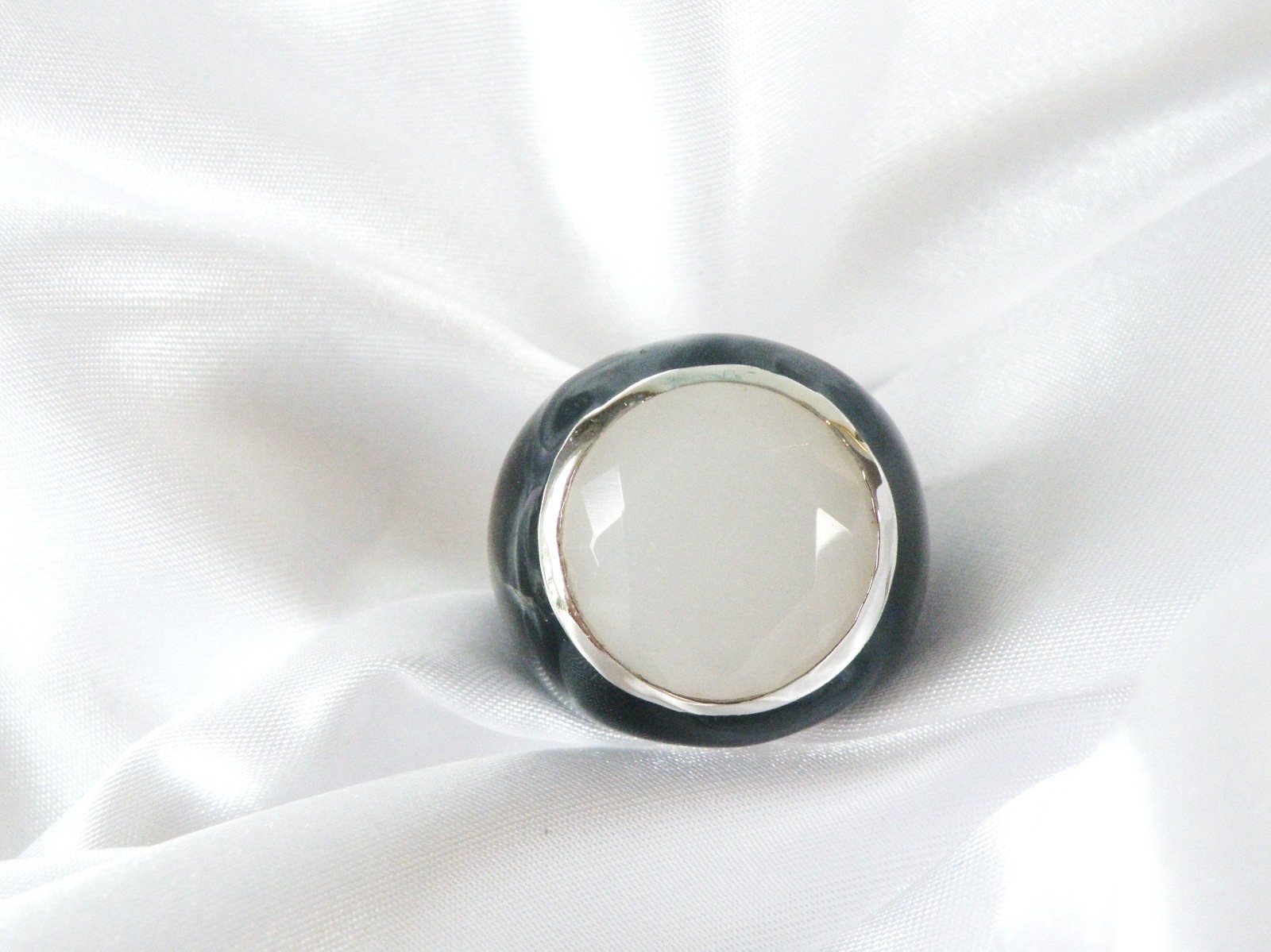 Vintage Sterling Silver 925 Quartz Black Enamel Bubble Statement Ring Size 8