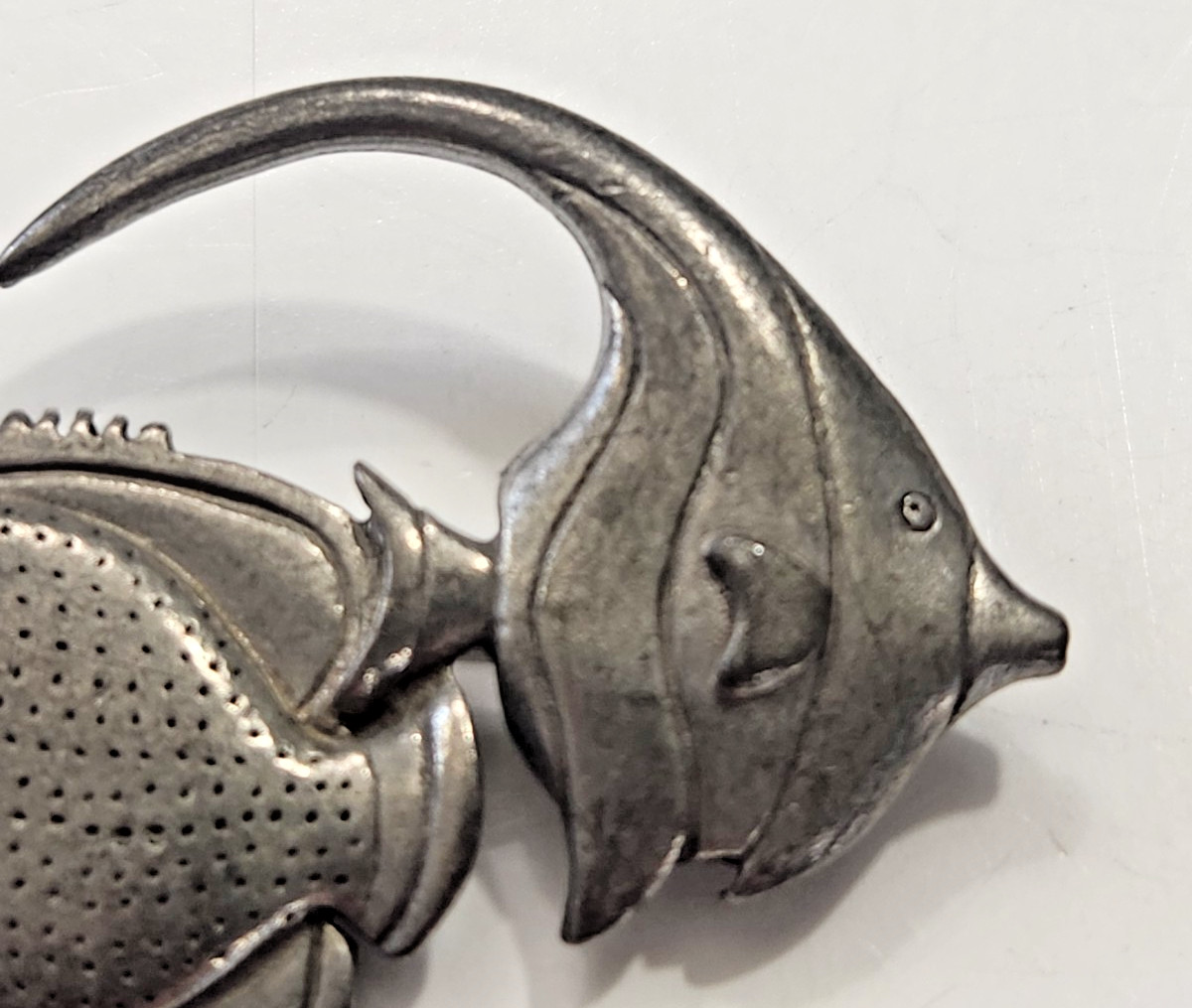 Vtg 80s 2 Fish Brooch Lead Free Pewter Jim Clift Designs Oceanside Beachy Swim
