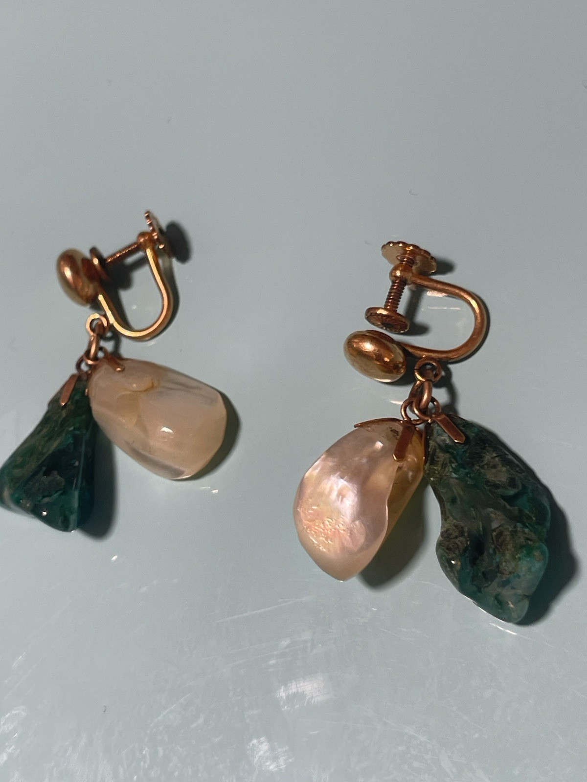 Vintage 1/20 12K GF Screw Back Earrings Baroque Pearl Green Stone Dangle Earring
