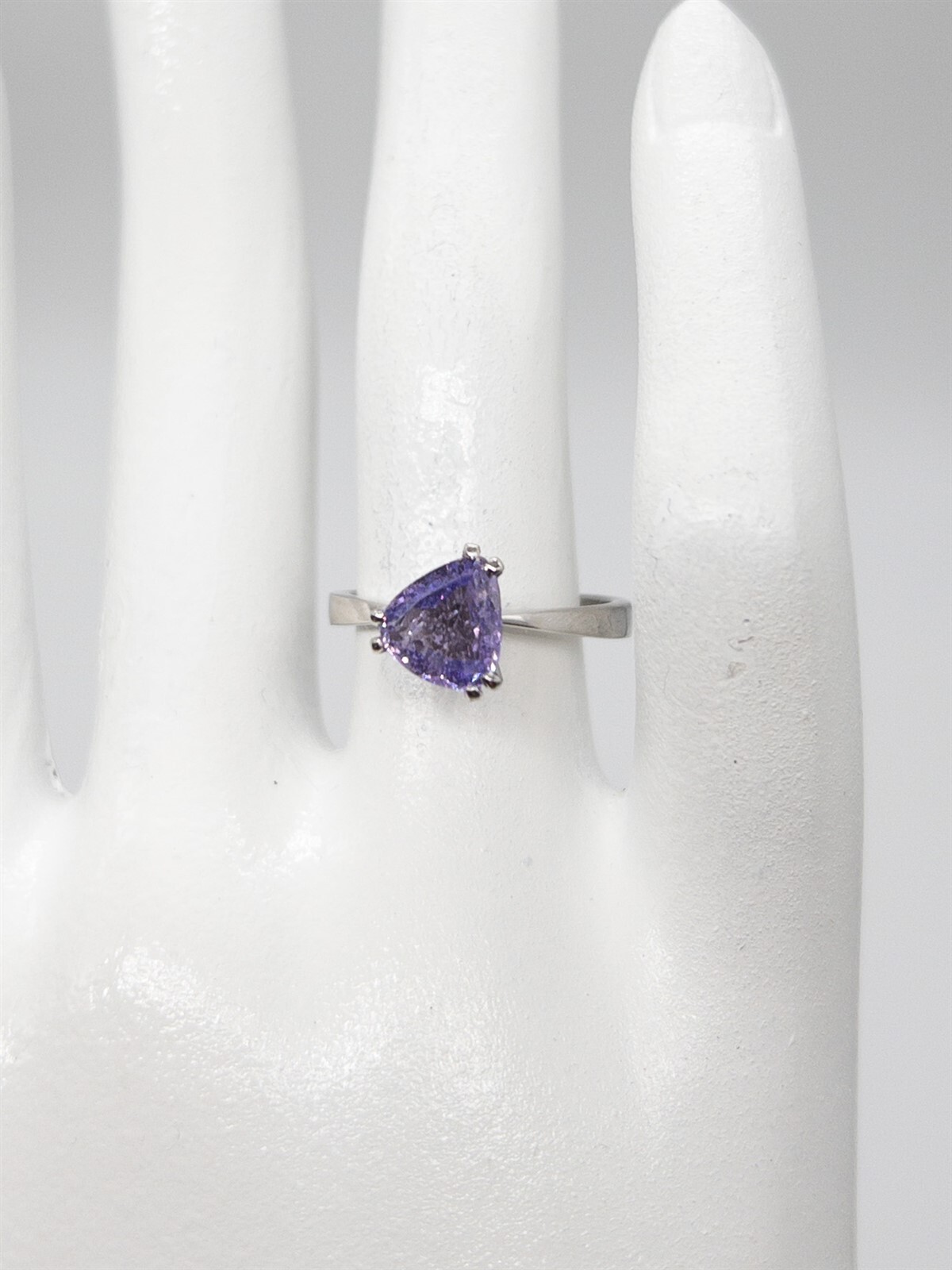 RARE $6000 Certified NO HEAT VIOLET PURPLE Trillion Cut Sapphire Platinum Ring