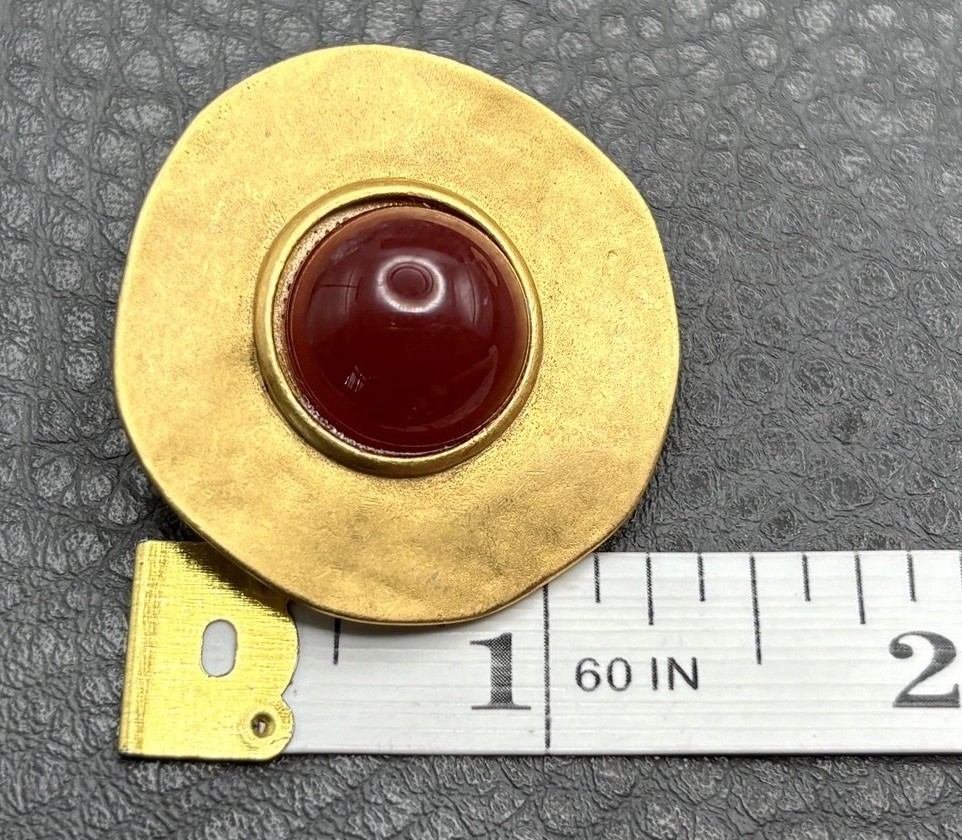 VTG 80s Large Gold Tone Red Cabochon Chunky Runway Hammered Finish Earrings