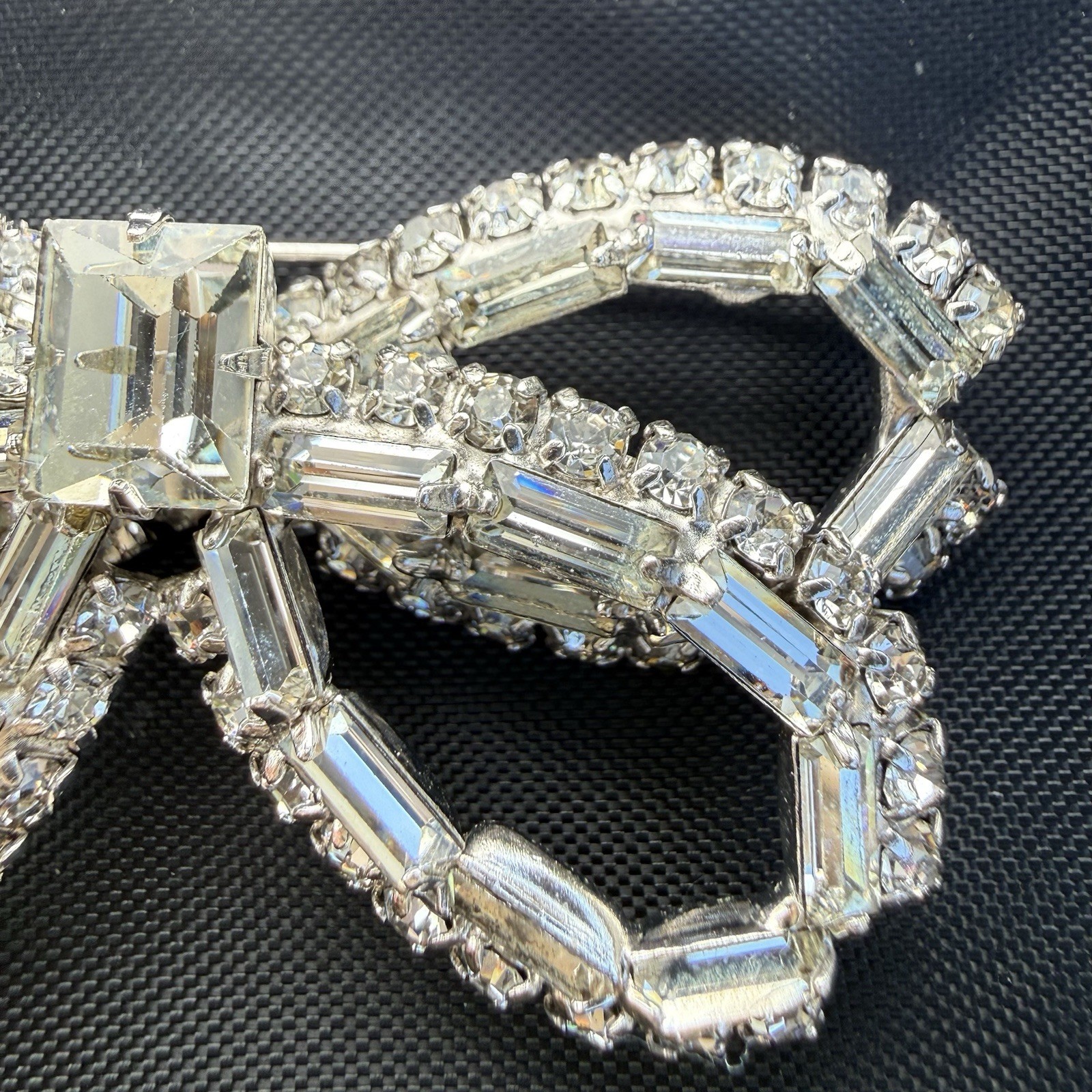 Vintage Rhinestone Bow Brooch/pin Baguette, Round And Emerald Cut Stones