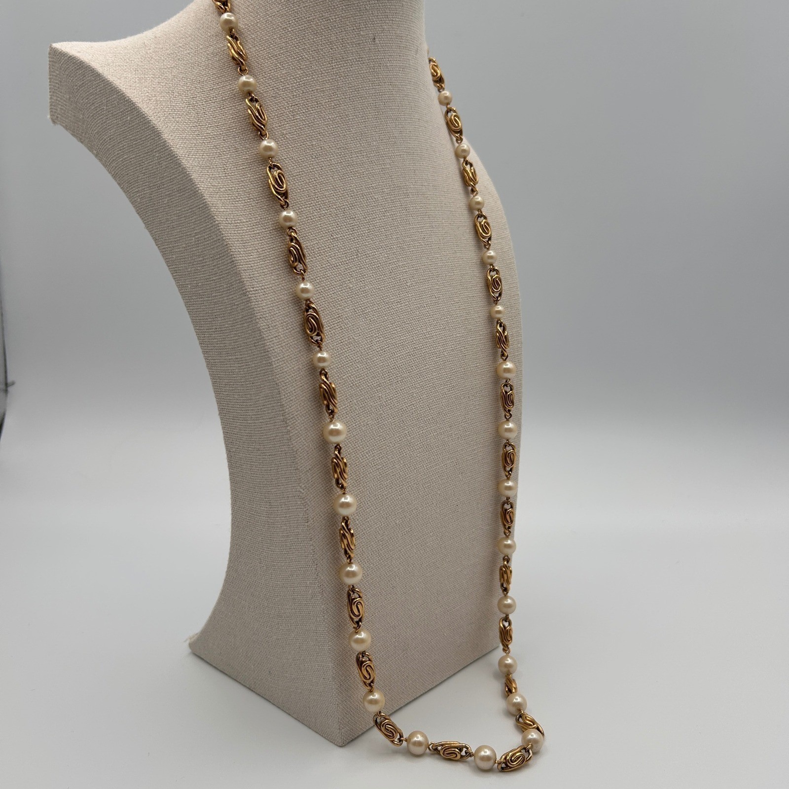 Vintage Gold Tone Faux Pearl Station Necklace Scroll Link Single Strand 29″