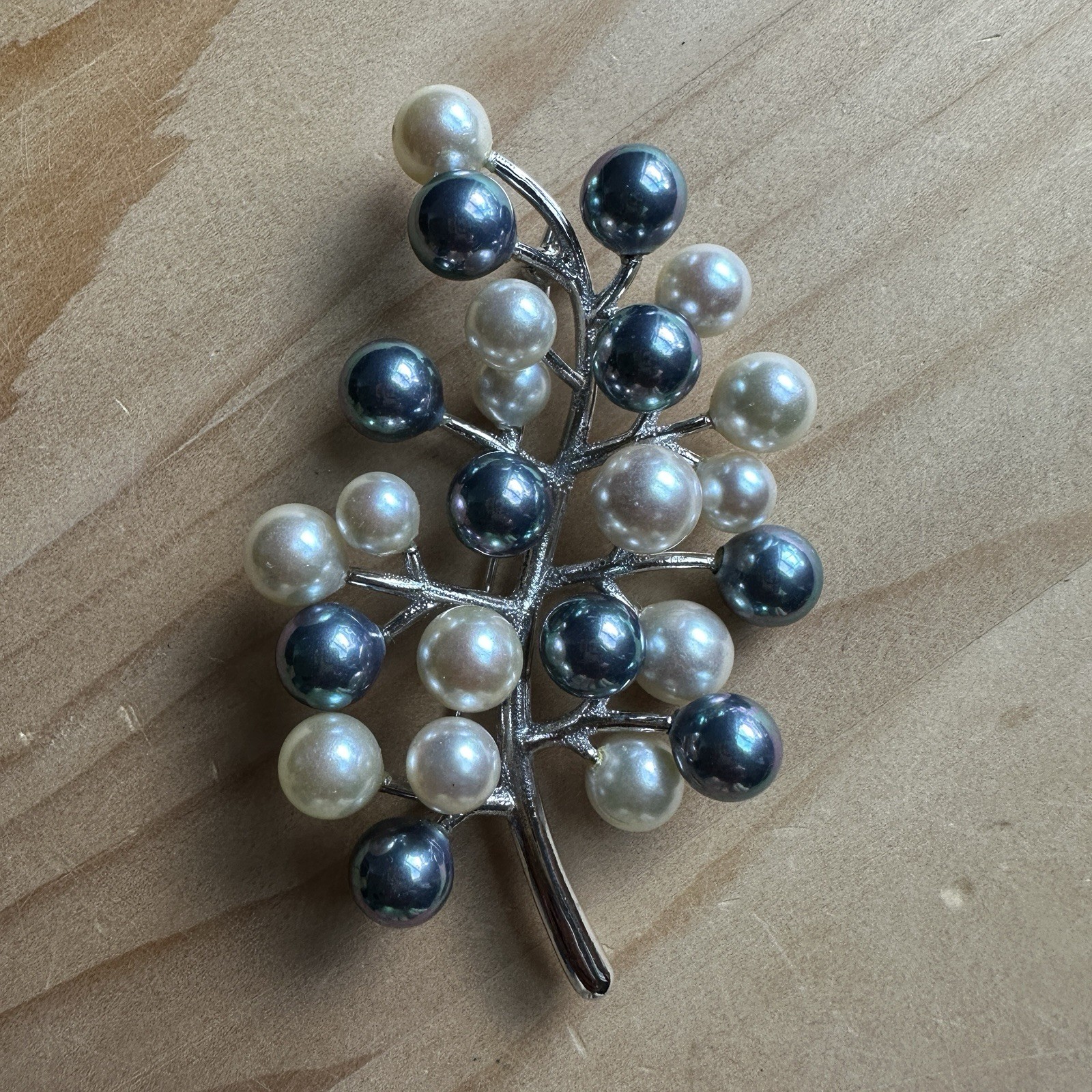 Vintage Artisan Brooch 2.9 Inch Faux Pearls Rhodium Plate Fine Silver 23.6g