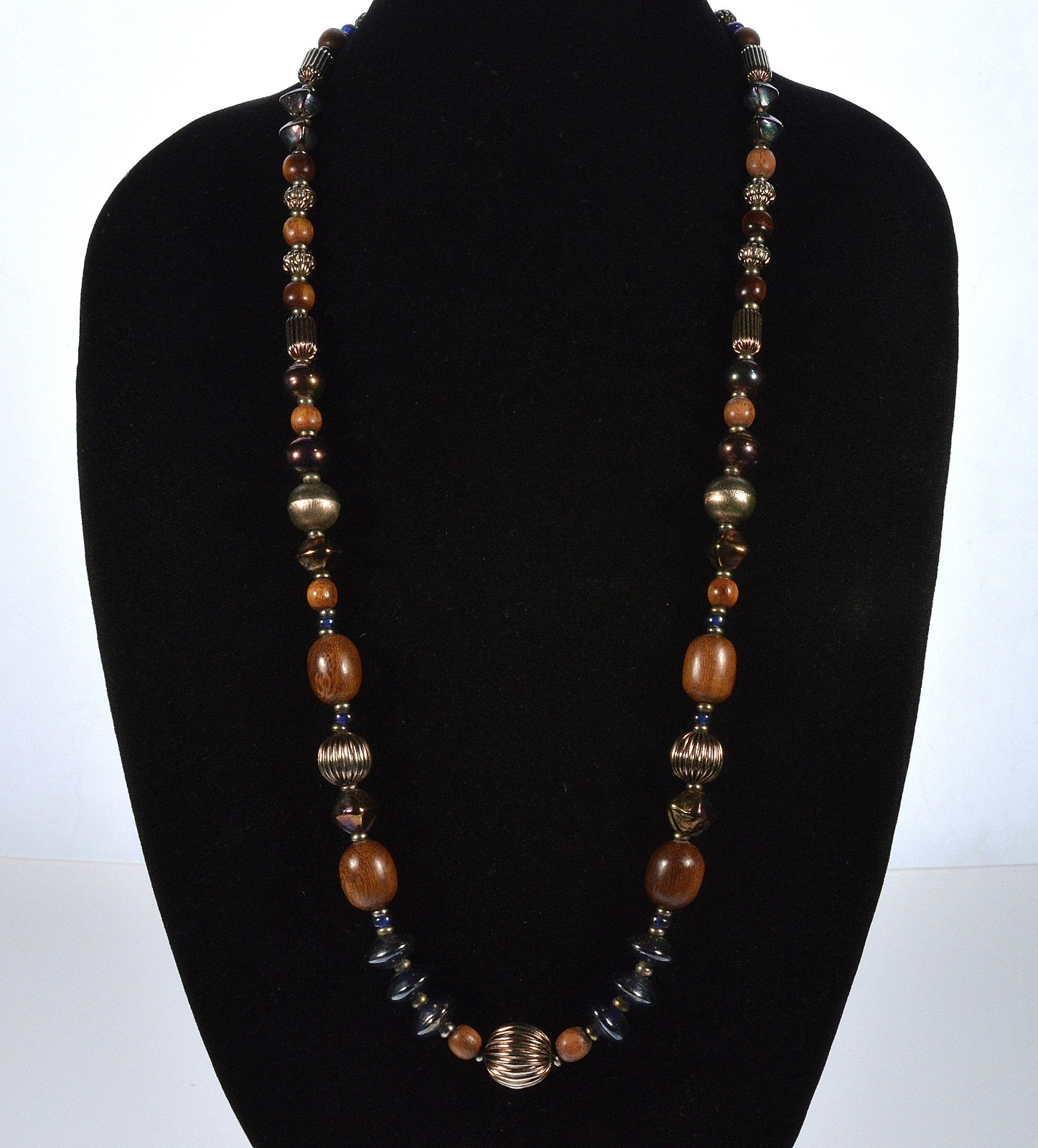 VTG ART GLASS CERAMIC WOOD METAL BEAD NECKLACE 34″ C.1980