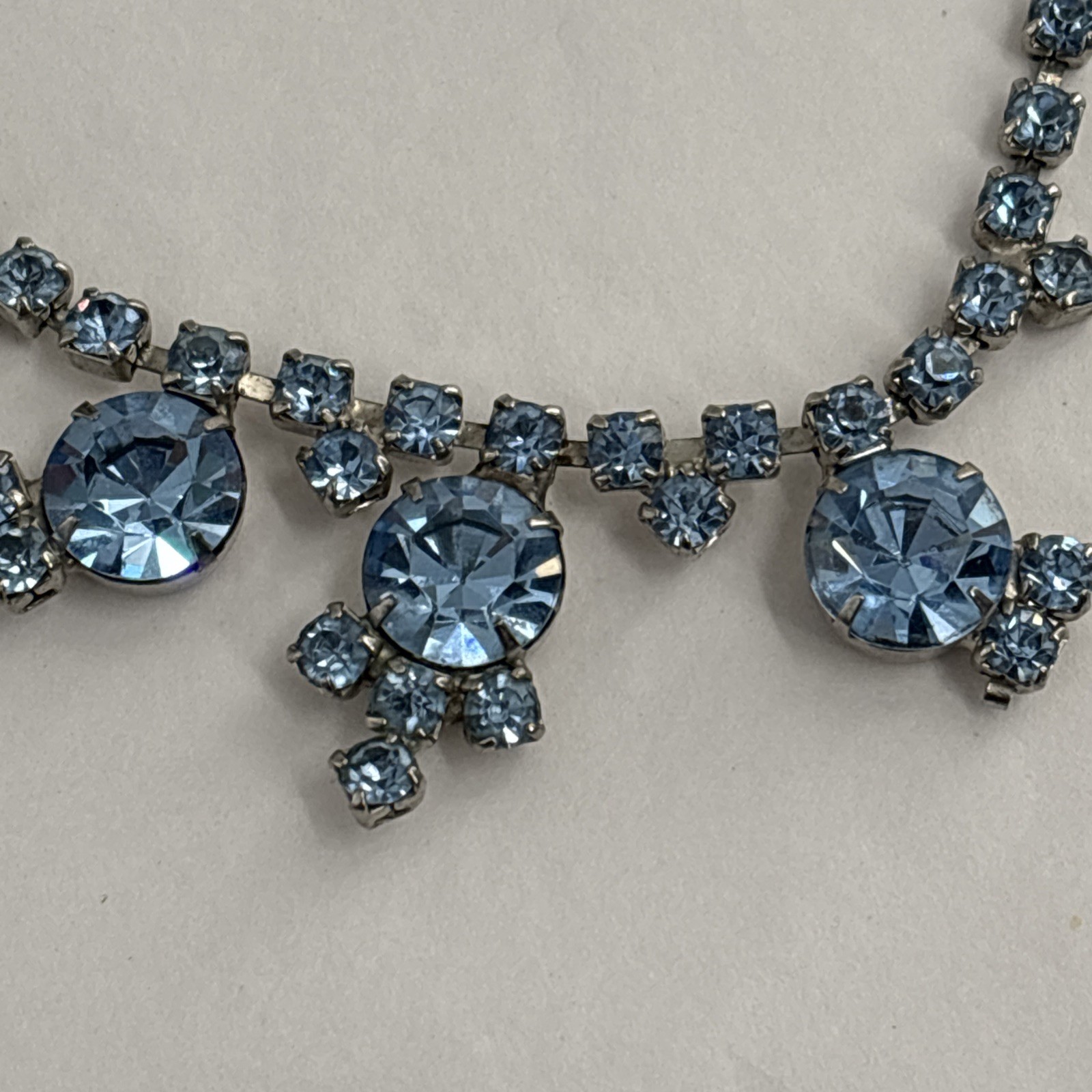 Vtg 1950s Necklace Triple Drop Choker Aquamarine Ice Blue Rhinestone Silver Tone