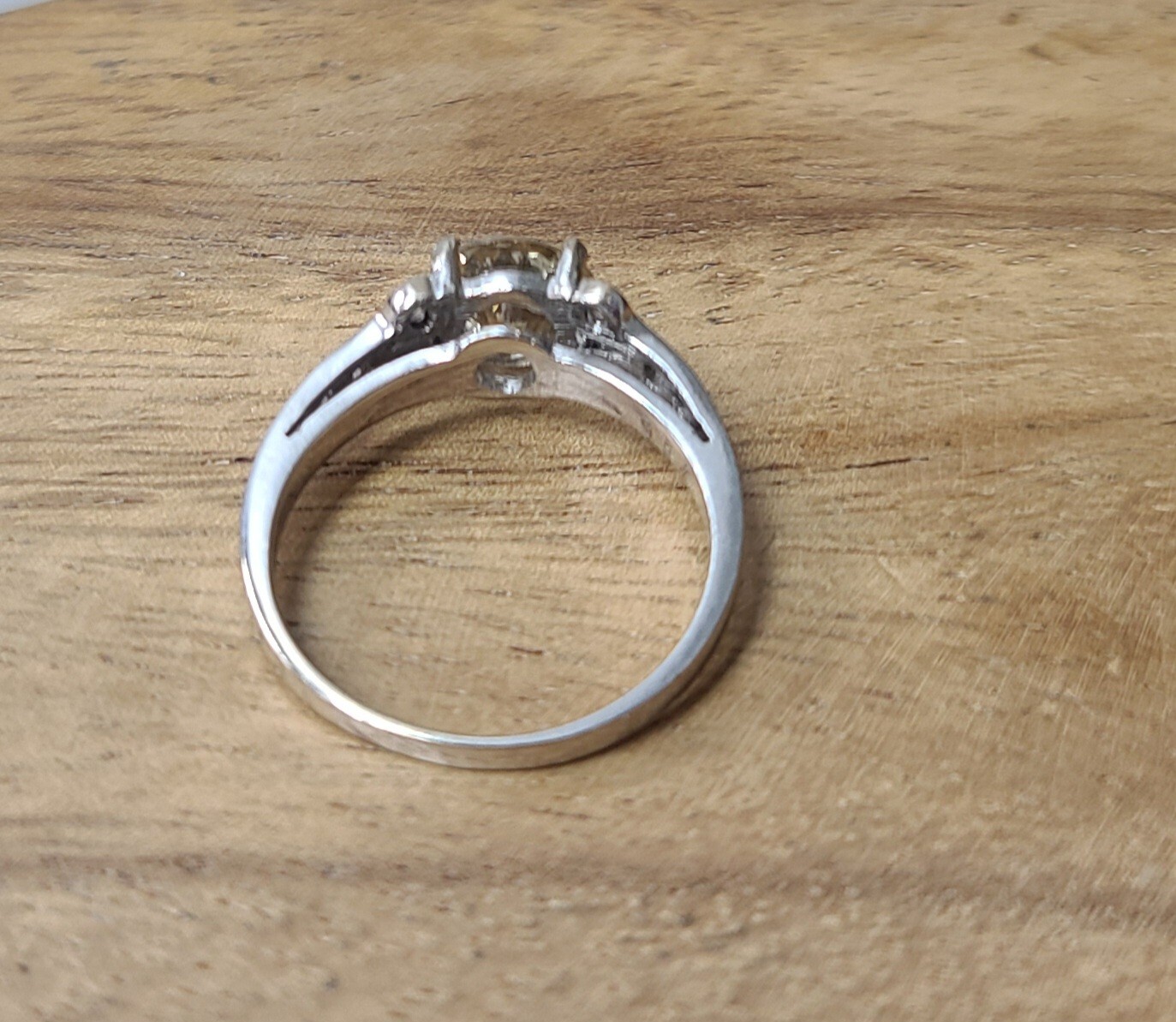 Vintage 14k White Gold Engagement Ring 1.28ct. Natural Champagne Round Diamond