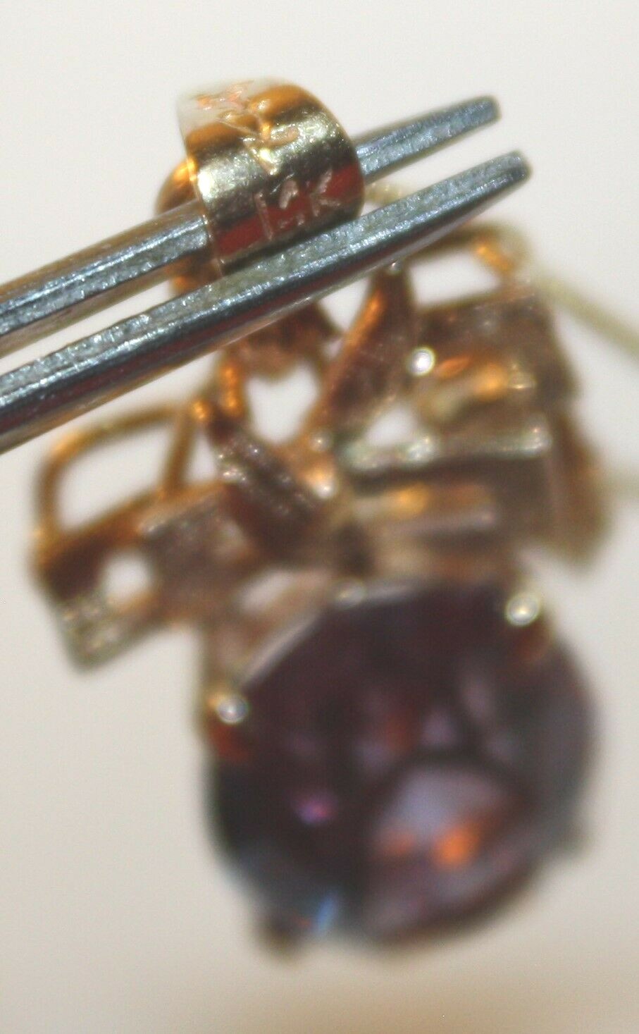 TY LEE PURPLE SYNTHETIC ALEXANDRITE GOLD PENDANT JAPANESE DETAIL SIGNED TYL 14K