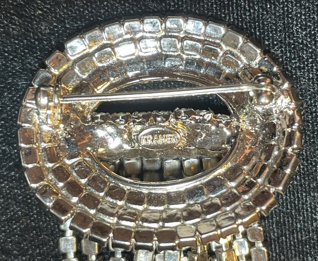 VTG KRAMER OF NEW YORK RHINESTONE WATERFALL TASSEL STATEMENT BROOCH PIN 3-7/8″ L