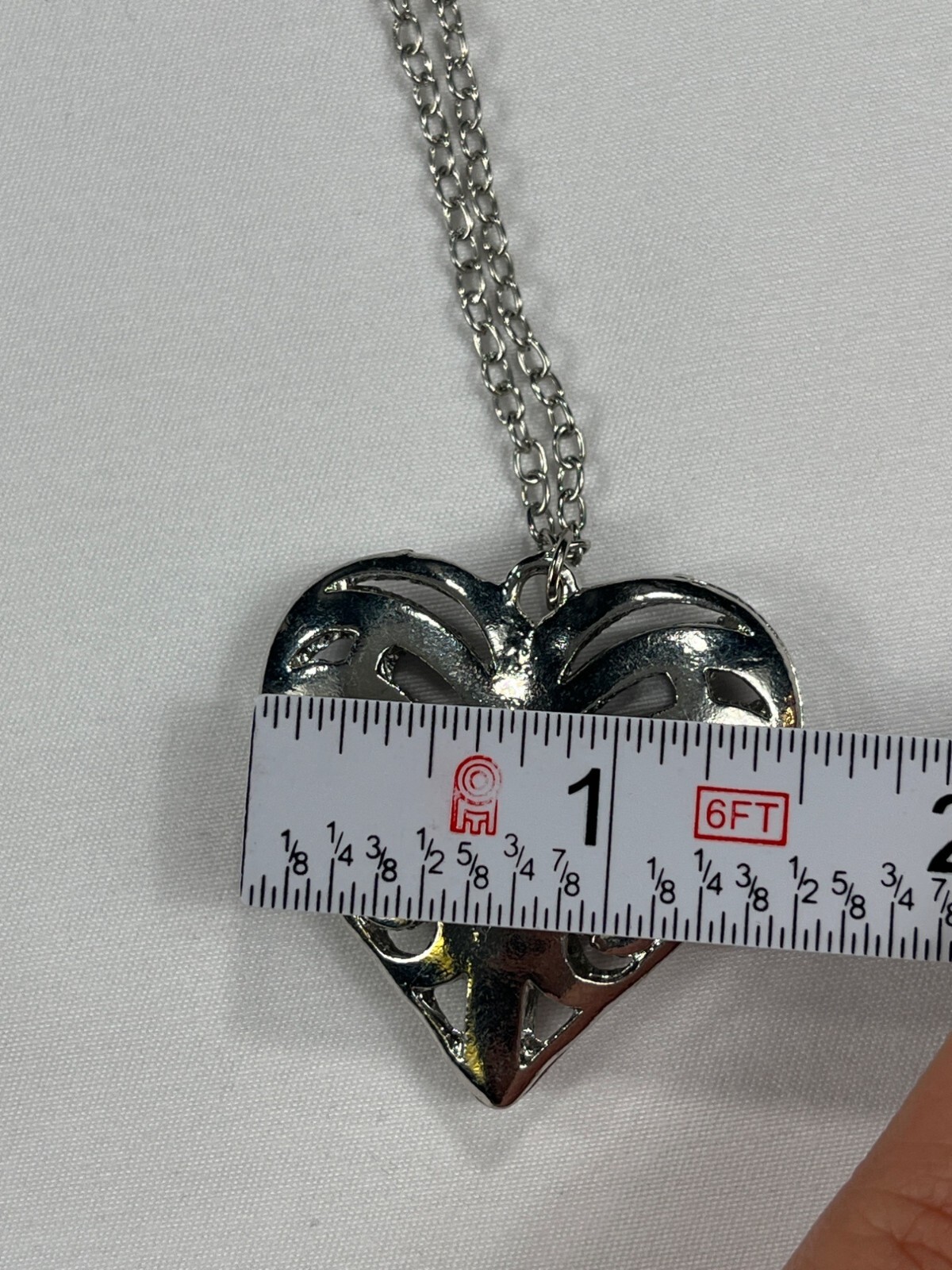 Vampire Diaries SKU 7847 Caroline Forbes Antique Silver Open Heart Chain & Penda