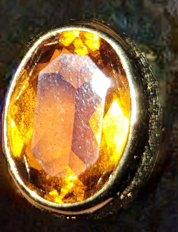 Vintage Citrine Clip On Earrings I Believe They Are Gold Plated Not Sure As-Is