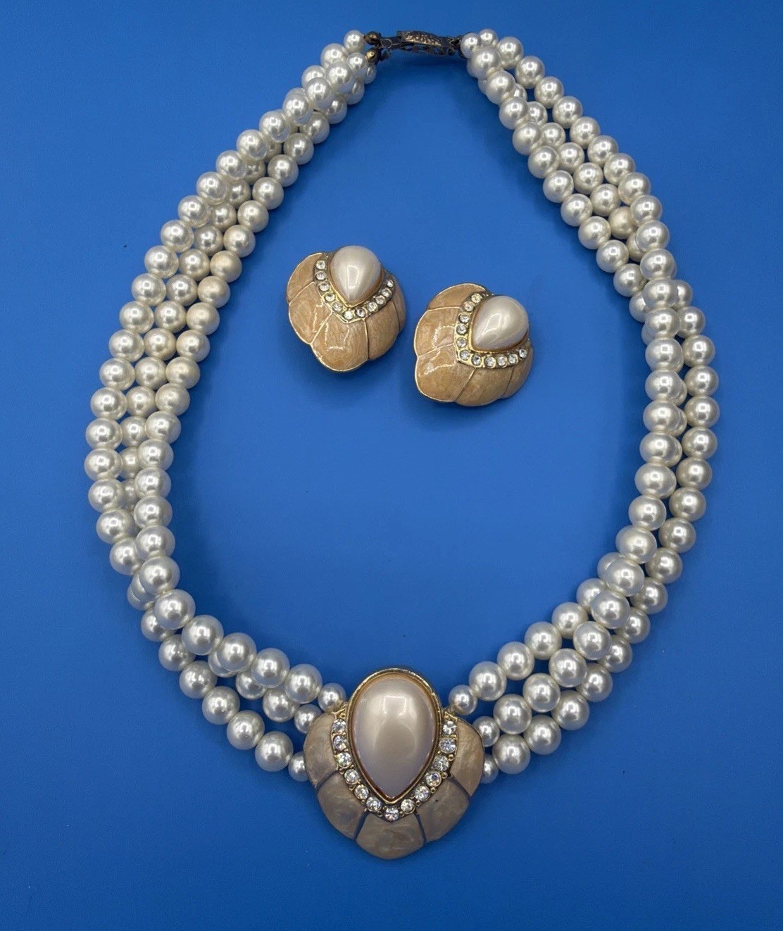 Vintage Necklace & Clip-On Earrings Set – 3‑Strand Faux Pearls Rhinestone Center