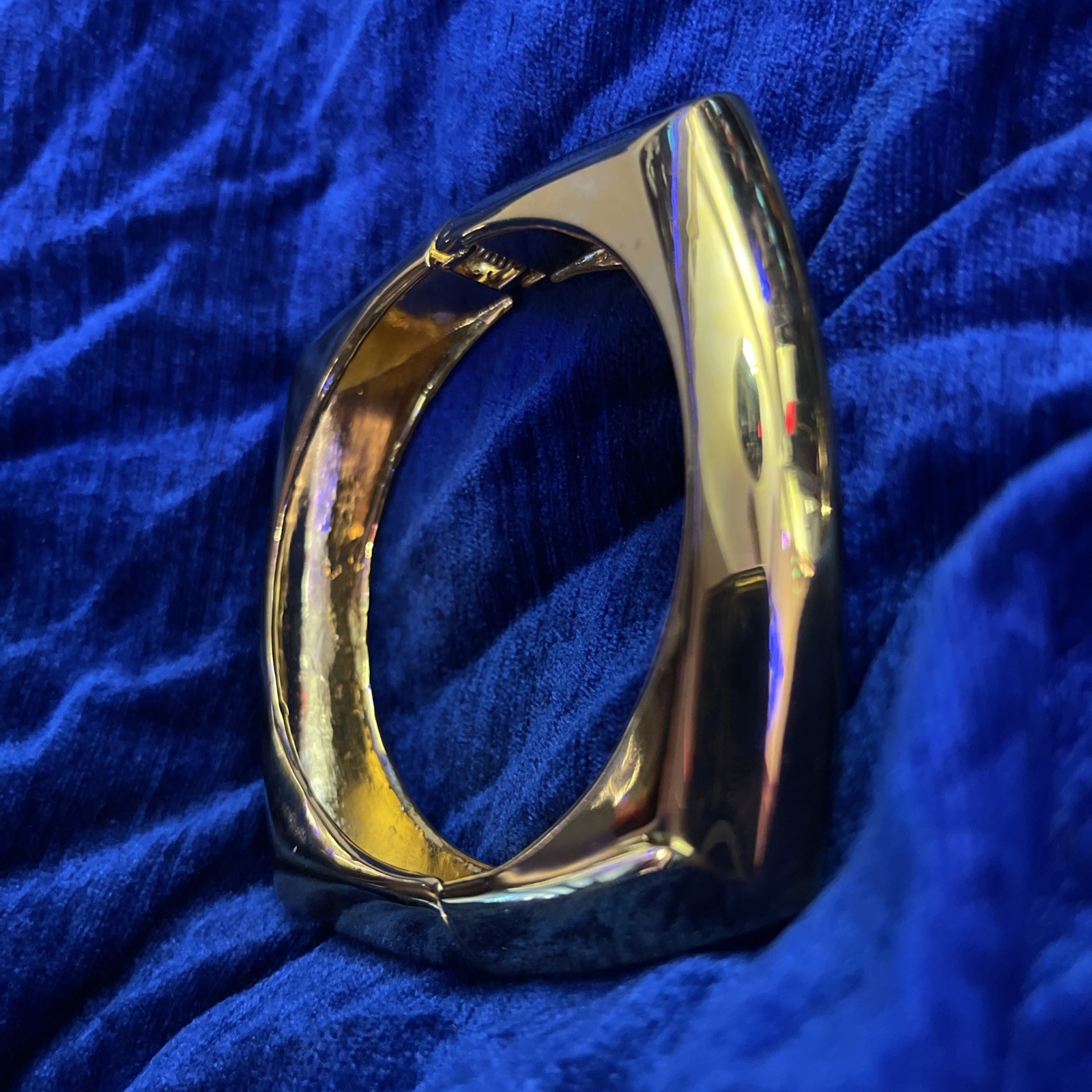 Vintage Gold Tone Hinged Bangle Bracelet, Chunky Square Cuff, Modern Minimal