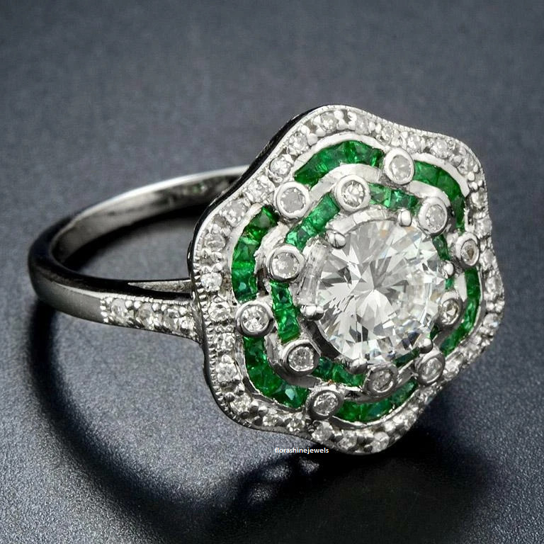 Stunning Art Deco Look With Vivid Green Emerald & Clear White CZ Floral Ring FN