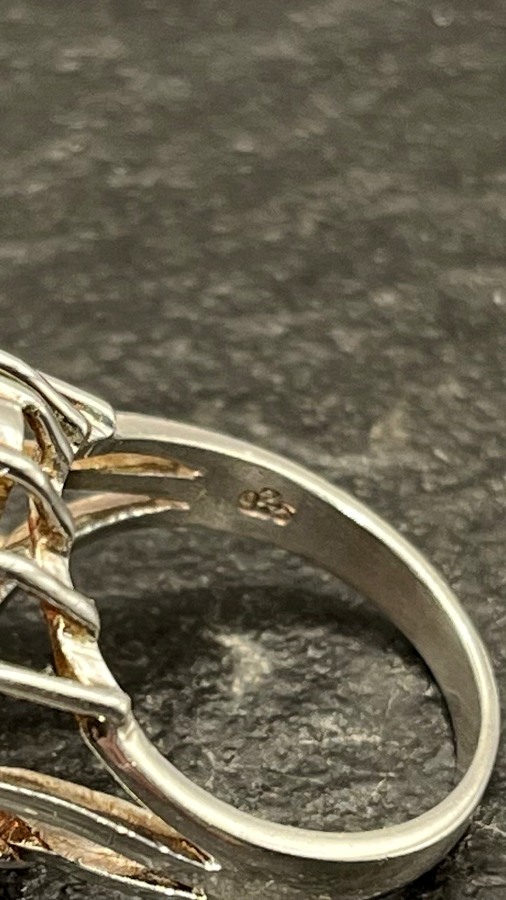 Vintage 925 Sterling Silver Red Garnet Flower Ring Size 7