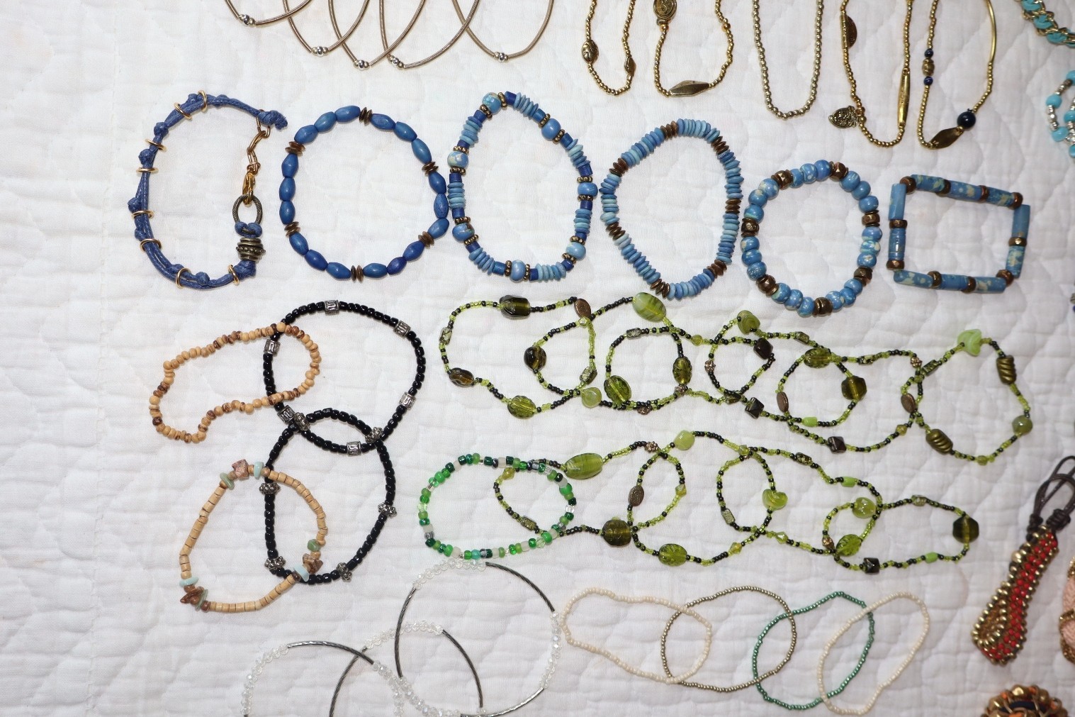 Mix Jewelry BRACELETS 66+ pc Lot, 3 Lbs,wearable, some with semi-precious stones