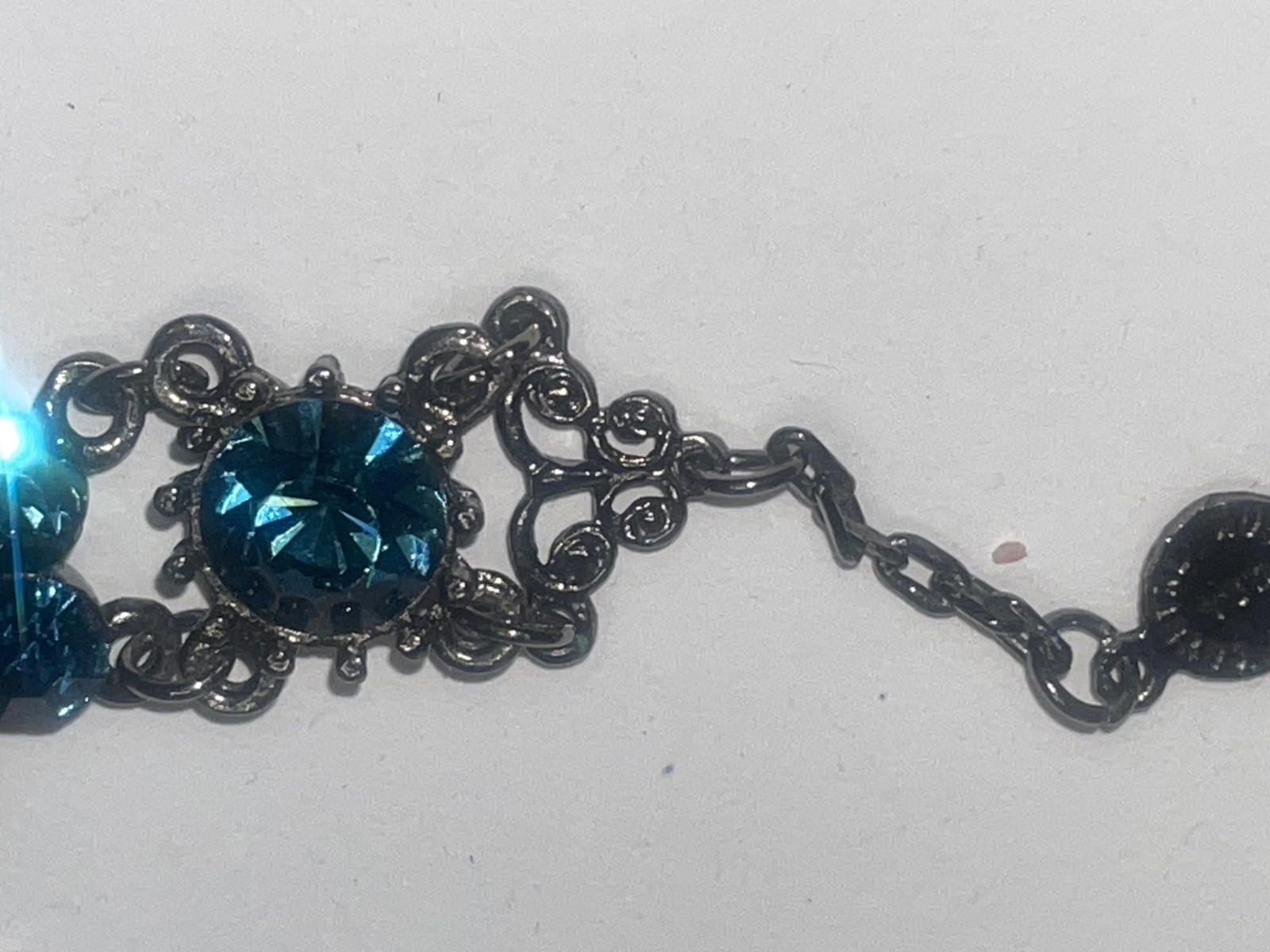 Vintage Austrian Crystal USA Montana Blue 1980’s Station Bracelet 7″