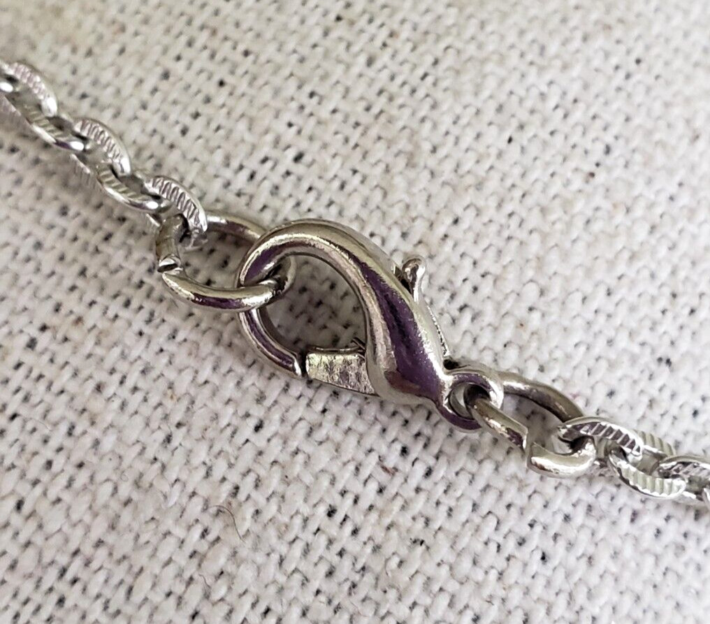 Vintage Leo Lion Zodiac Pewter Pendant Necklace 20″ Silver Tone Aluminum Chain