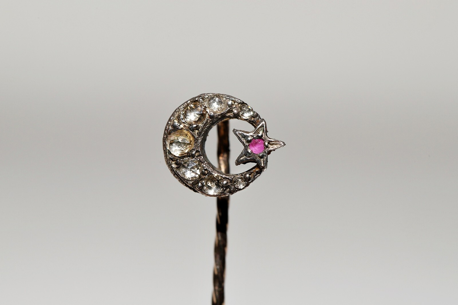 Antique 1900s Ottoman 10k Gold Natural Rose Cut Diamond Decorated Moon Brooch